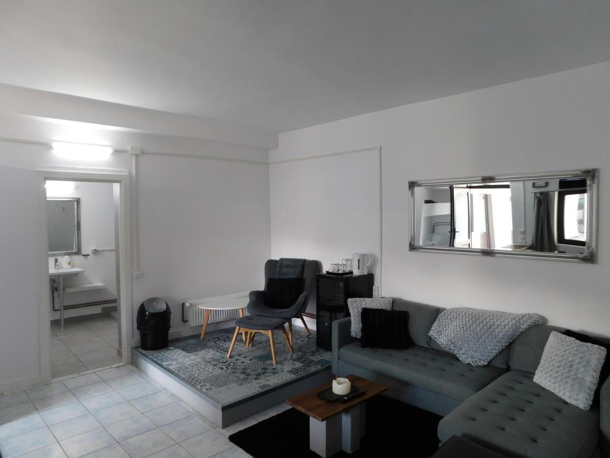Mountain Vista Suites Zărneşti Kültér fotó